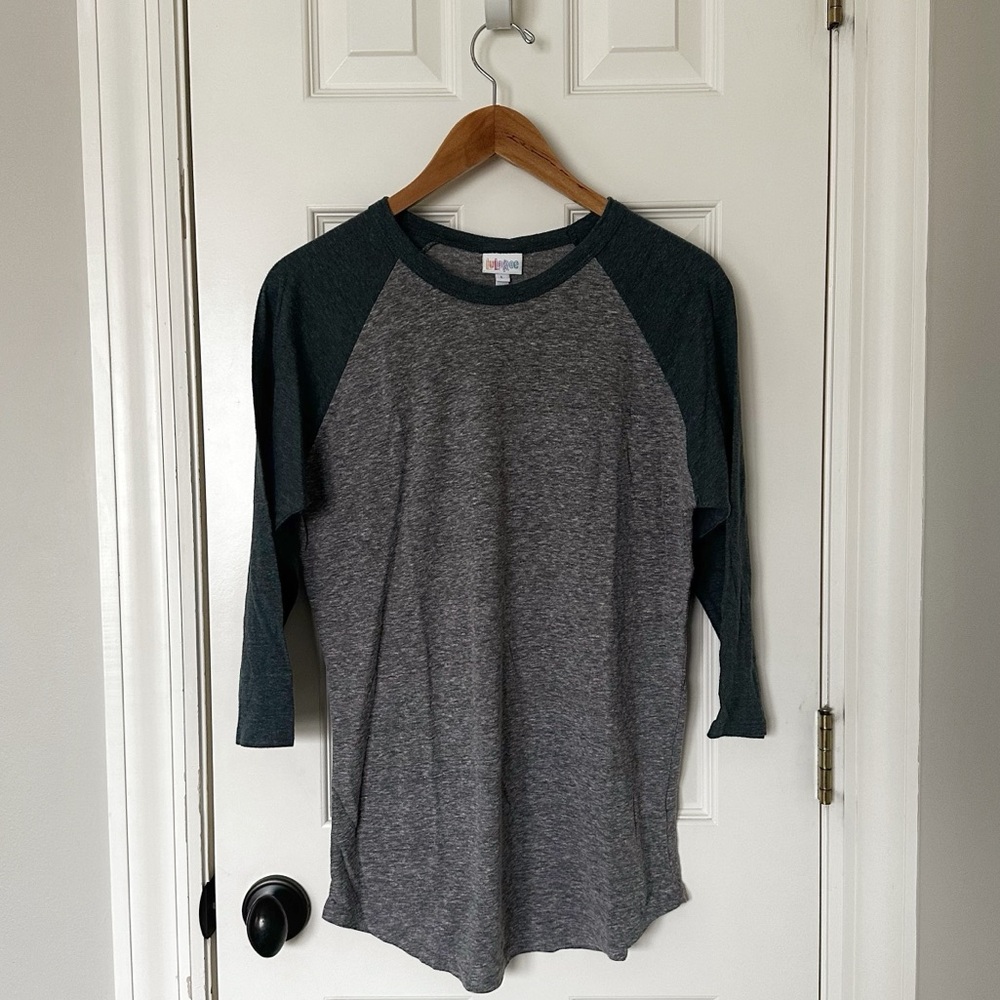 LuLaRoe Randy Tee - green and grey, size L
